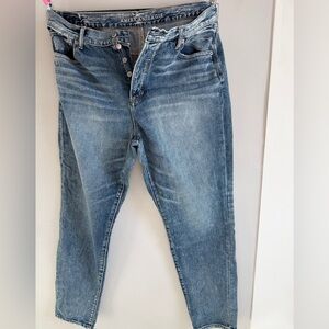 American Eagle Hi-Rise Girlfriend Jeans (Women’s 16)